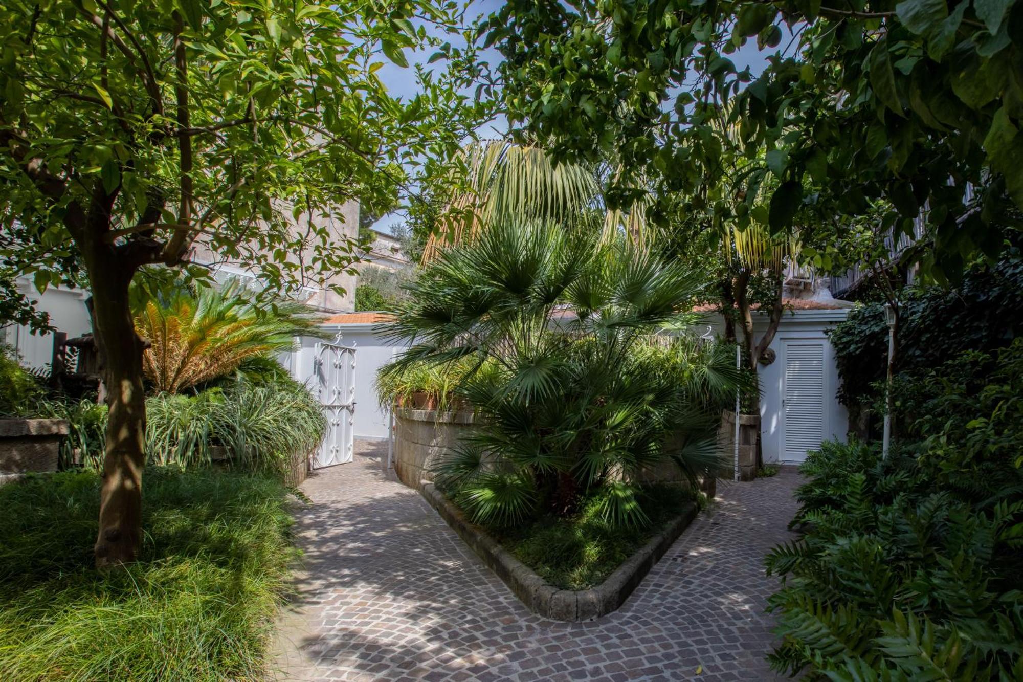 Relais Villa Savarese Sant'Agnello Exterior foto
